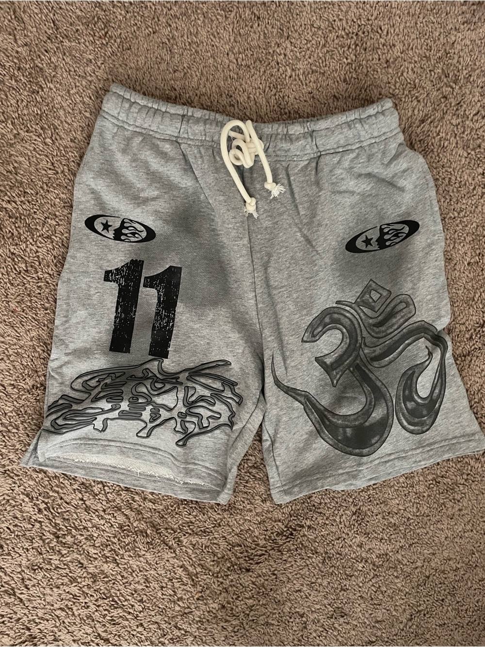 Hellstar grey shorts Large